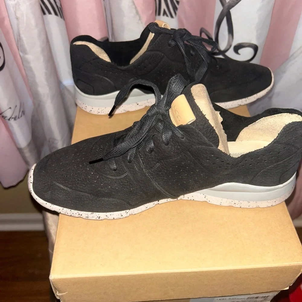 UGG Treadlite Sneakers - Picture 3 of 5
